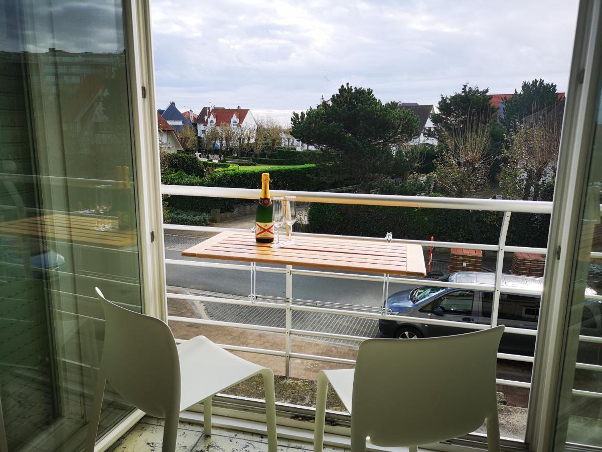 Appartement Fleuri Westende à Middelkerke Extérieur photo